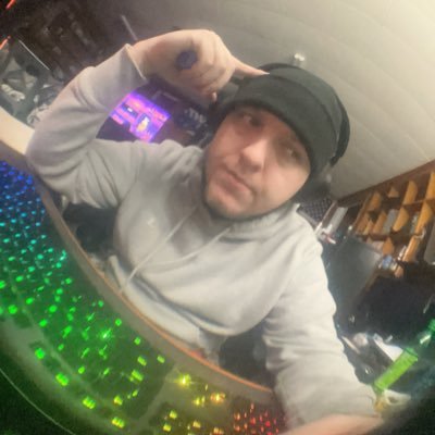 mevertsgg's profile picture. C’s☘️ | Pats🏈 |  SU🍊  |  Pro Wrestling