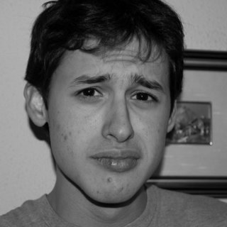 iZuckerman's profile picture. 17. Desorden mecánico. Cinéfilo barato, seriéfilo por temporadas. Lector de hábito, intento ocasional de escritor. Y no recuerdo cómo seguía el guión.