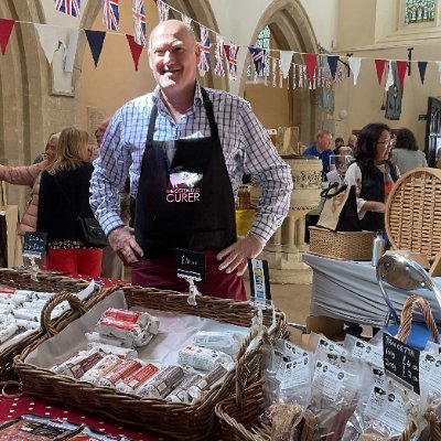 WFOFAD is an annual charitable event showcasing local artisan food and drink producers. Stalls, street food, live music on Sat 17 May 25 at St Mary's OX28 4AW