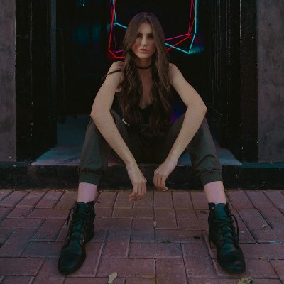 shruti096943's profile picture. Model town Girl 
Lives like a free 🐔
Hard-work
Dancer
Yoga Freak 🤭🤭