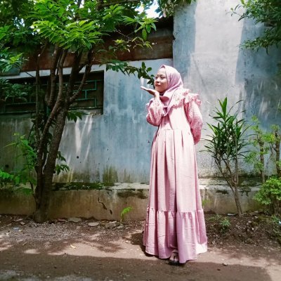 RattnaBeauty's profile picture. Suka menulis cerita