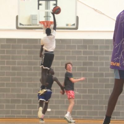 6’7 Wing | Syd, Australia | 174 lbs / 80KG | 🇸🇸