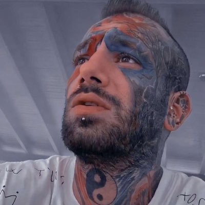 YasaShex's profile picture. 