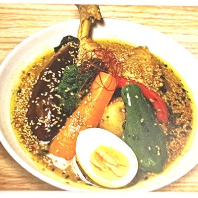 syukurkosugi's profile picture. 本場札幌のスープカレー。20種類以上のスパイスで仕上げた香り豊かなスープに大きなチキンレッグやポーク角煮とお野菜。 月曜定休（祝日月曜は営業、翌日火曜休み）平日11:30-14:30、18:00-21:00 、土日祝11:30-15:00、18:00-21:00(L.O.は、いずれも閉店時間の30分前)