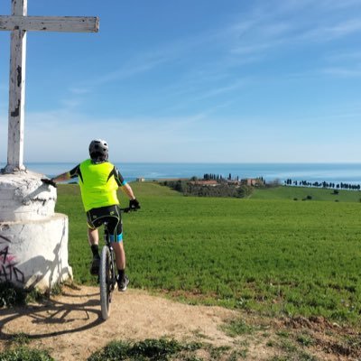 sgrillao81's profile picture. Meglio così che peggio