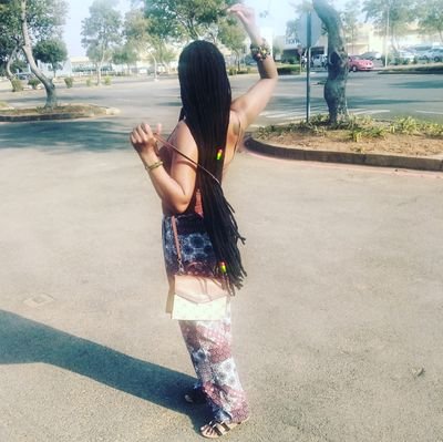 IG: @imissmanage_ ☆TikTok :@Ntobie_M1

Loner Most Time •Nice To Every1 I Meet• Loses Patience Easy & I Don't Take Any Crap ☆Smart☆Fun☆Sweet☆ #AfricanQ🌍