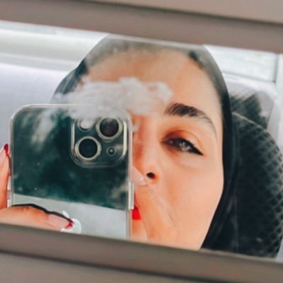 oqianus_aramesh's profile picture. استاد یه سری دانشجو بدبخت…