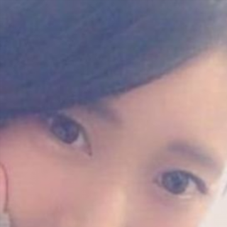 149cm Fcup 21歳 えりさです♪大人のおもちゃプレイが大好きです!
やり目なおじさん仲良くしよ!笑