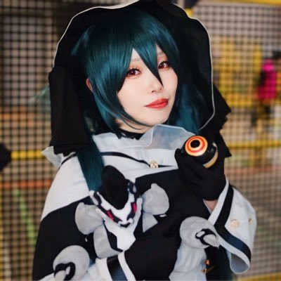 RSRH_Hotal's profile picture. 20↑ ハリポタとテニスに人生狂わされた女。そして酒クズ🍶 口を開くとキモヲタ。 最近はレイヤーと名乗れるほど仮装もしてない。舞台で若手俳優さんを拝み倒す日々。加藤和樹が最たる推しです。