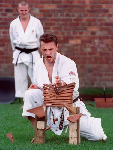 KarateZts's profile picture. 