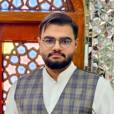 Aghasadegh_'s profile picture. کارشناس گرافیک
علاقه مند به سیاست