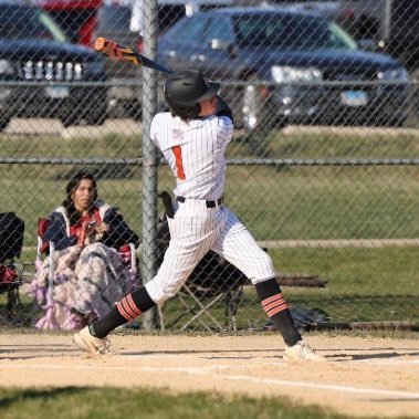 Kewanee High School |⚾️🏈🏀 | 2025 | 5’11, 155 lbs | Wow Factor IL Scout Team 17u | SS/RHP/UTILITY | colsonwelgat24@gmail.com (309)-540-8415