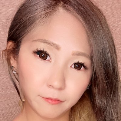 日々大変だけど 今を楽しんで生活してます*°♡ そして幸せです(⑉ ॢ• • ॢ⑉)❤︎ 執着キモすぎ…爆笑