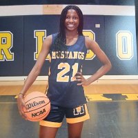 Nariah Henderson(@NariahHend0527) 's Twitter Profile Photo