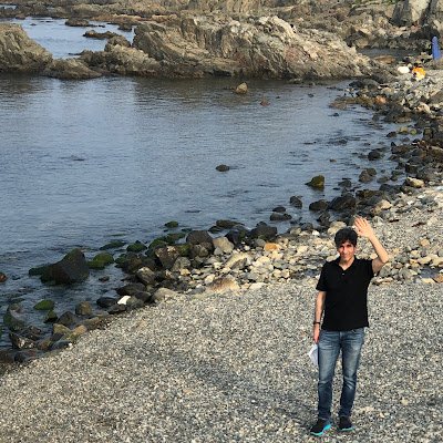 technical support engineer @intercom 1px solid magenta
