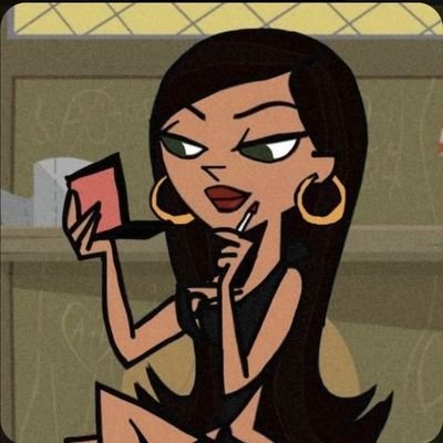 فنانة تشكيكية