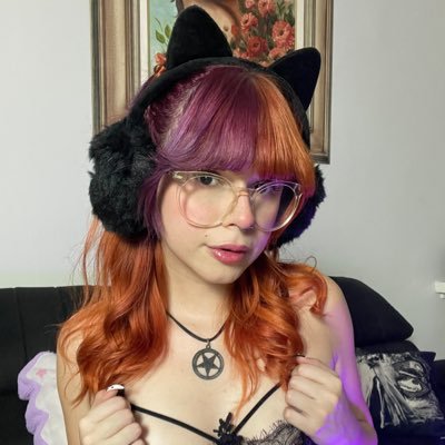 ✧.* cosplayer | alt model +18 come get to know me better