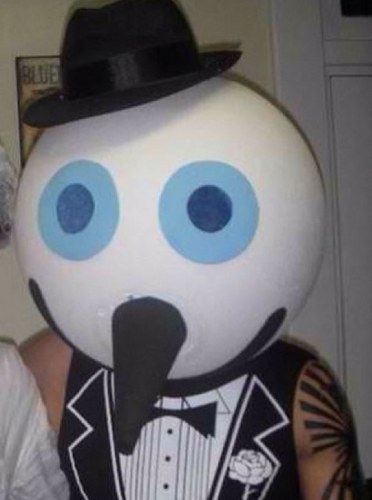 DeTorePione's profile picture. Agressively Consistent.