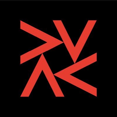 Tavaziva Dance - leading African and Contemporary Dance Company. Set up in 2004 by Zimbabwean-born Bawren Tavaziva to tour and lead workshops.