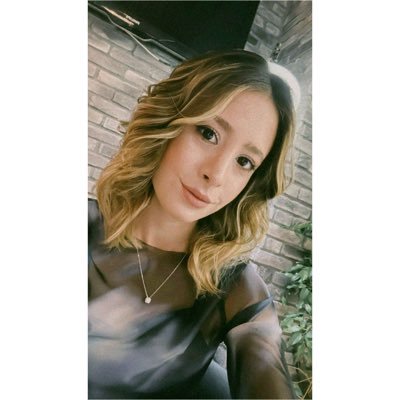 selinkmoo's profile picture. 