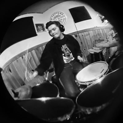 abbyp0wer's profile picture. Drummer. Percussionist. From the river to the sea, Palestine will be free. 🍉