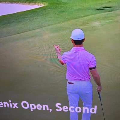 UsegolfFACKS's profile picture. Trying to flop cut an 8 iron