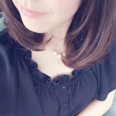 20代前半｜せ い よ く がうま並み｜おじさんもすっごい好き｜DMでおな写とか送りつける癖あるので嫌な人はフォローしないで。