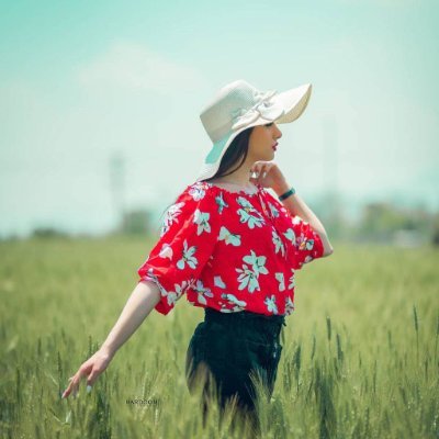 ZahraNoroo33252's profile picture. All we have is now🌱
#KOR
Karate player🥋
follow=follow