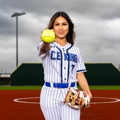 MIF/OF | Class of 2025 | Gpa: 3.62 | 5’3 | 130lb | Texas Strikeforce Herrera 18u #4 | C.E. King #7