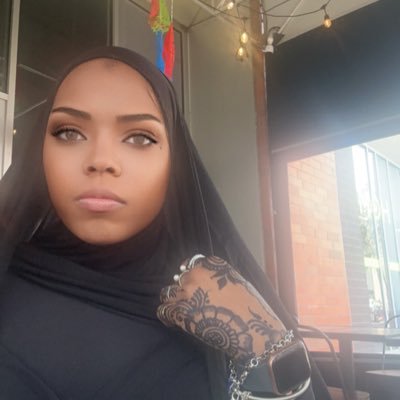 ISLAM🧕🏽Ambitious 🦋Mixed Miami 🖤fave Nurse 👩‍⚕️Dental assistant 🦷chapter 29💜 I don’t like people so don’t talk to me 🙄🫶🏽OWNER OF DUA LEGACY 💚💙♥️