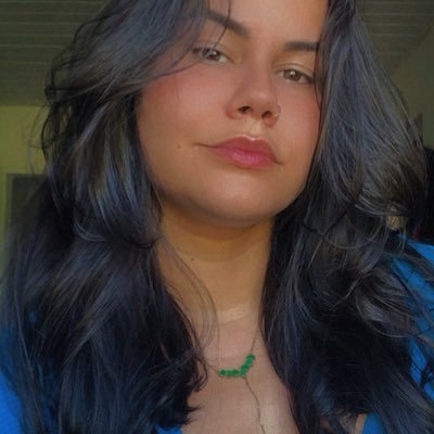 NycolyFernanda2 Profile Picture