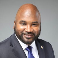 Elgie Sims (@elgiesims) 's Twitter Profile Photo Elgie Sims (@elgiesims) 's Twitter Profile Photo