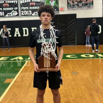 Meade County high school 27’ | 502 elite #5 | 5’11 | guard | email: ayden.medley@stu.meade.kyschools.us