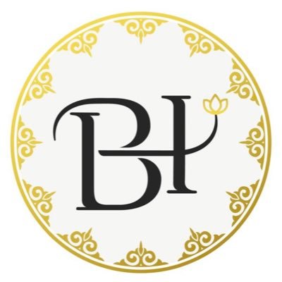 البآهية تمثل مزيج من السحر الشرقي والرقي الأوروبي ، قصة غنية بالتراث والجمال الطبيعي العضوي ، تجربة فريدة تجمع بين الفخامة والروُحانية في كل قطرة من منتجاتهّا