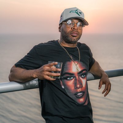 Mr. Grind & PRAY. Founder of #TheBaekeryLLC & #NoSaintsTheLabel For all serious inquiries contact GCart619@gmail.com
