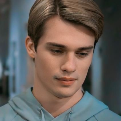 ⠀⠀⠀ ツ⠀⠀ 𝐉𝐎𝐔𝐑𝐍𝐀𝐋𝐈𝐒𝐓/𝙍𝙀𝙋𝙊𝙍𝙏𝙀𝙍 ⠀ ━ ҉ ━ ⠀⠀# donotdisturb⠀ ⋆ ✧ · there you’ll sʈɑɲɗ next to me, @steadfxstwit. ⠀ ⋆ ⠀ (WORKAHOLIC*)⠀⠀RP 21+