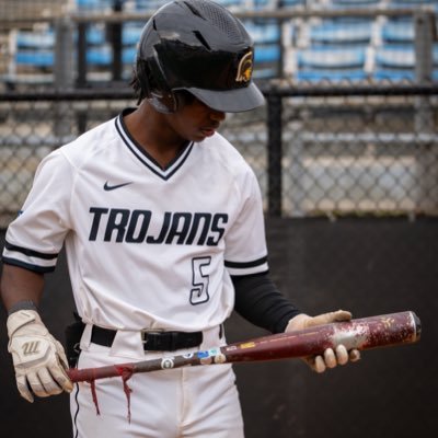 FTCC |MIF/OF |5’9 170 3.3 gpa