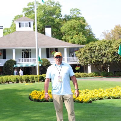 justin_denton's profile picture. Carson Newman Grad, Vol fan, Husband to Future HOF 🏀 coach, Father of 2 cool kids, Jostens representative