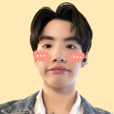 (fan account) play ice hockey w/ my ice prince @phutatchai #PHUTATCHAI ᯤ😀ꔛ✿ and open an ice cream shop w/ my babe @hongshihoshi03 #hongshihoshi ✧🍨.*യ⋆