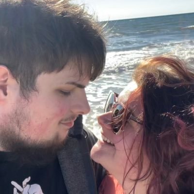 ashjeane10's profile picture. idk dude, i just work here