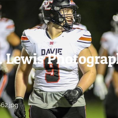 (#9) 6’1 ft, 265 lbs- play RG/DT…. #staycoachable…. weekly volunteer at store house for Jesus located in Davie County. 3.75 GPA