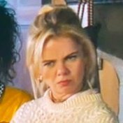 chloeebowles's profile picture. hello