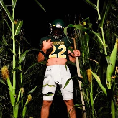 3⭐️Pueblo County High School 25’/                6’0”, 210 lbs/RB,ILB,Punter/ 4.43 W-GPA / 🏈🏀⚾️/  NCAA ID# 2207627907