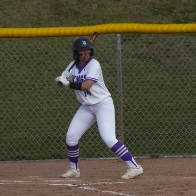 C/O 2024 | Stoughton, Wi | SHS Softball First baseman🥎