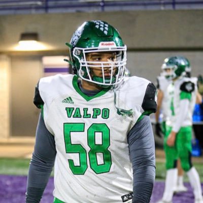 Class of 25 / gpa - 2.7 / 6”1/ 280 / OG/DT/ Phone- 219-309-7831 / bench-315/ squat-505/ 2 year starter 🏈