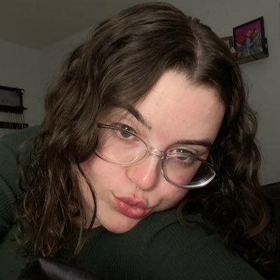 Matthew ❤️‍🔥 25 she/her 🍒 Fresno State Alumni 🎓 22’ IG: waxsealsbyjillll.xo