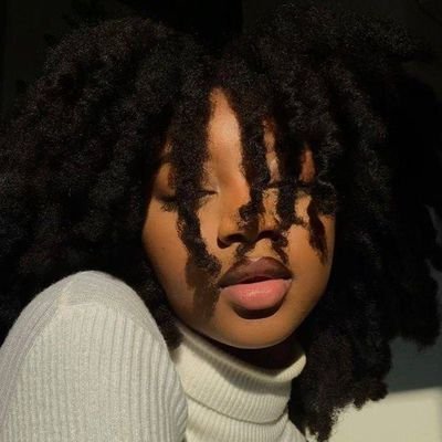 AdekoyaOlu27666's profile picture. 