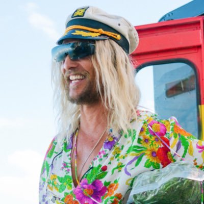 the_moondogg's profile picture. a good friend.