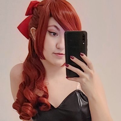 🇪🇦 Cosplayer | Ilustradora | FanDuber
My Art: @_yukiaisaka
Fracasada desde el '97
🧁 email: yukiaisakasd@gmail.com
