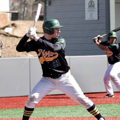Class of 27’ 6’1 205 lbs Right hand hitter/Outfield 3.6 GPA